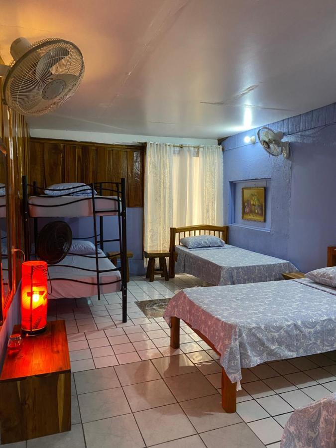Mauras Tropical Mini Hostel & Tours Paquera Exterior photo