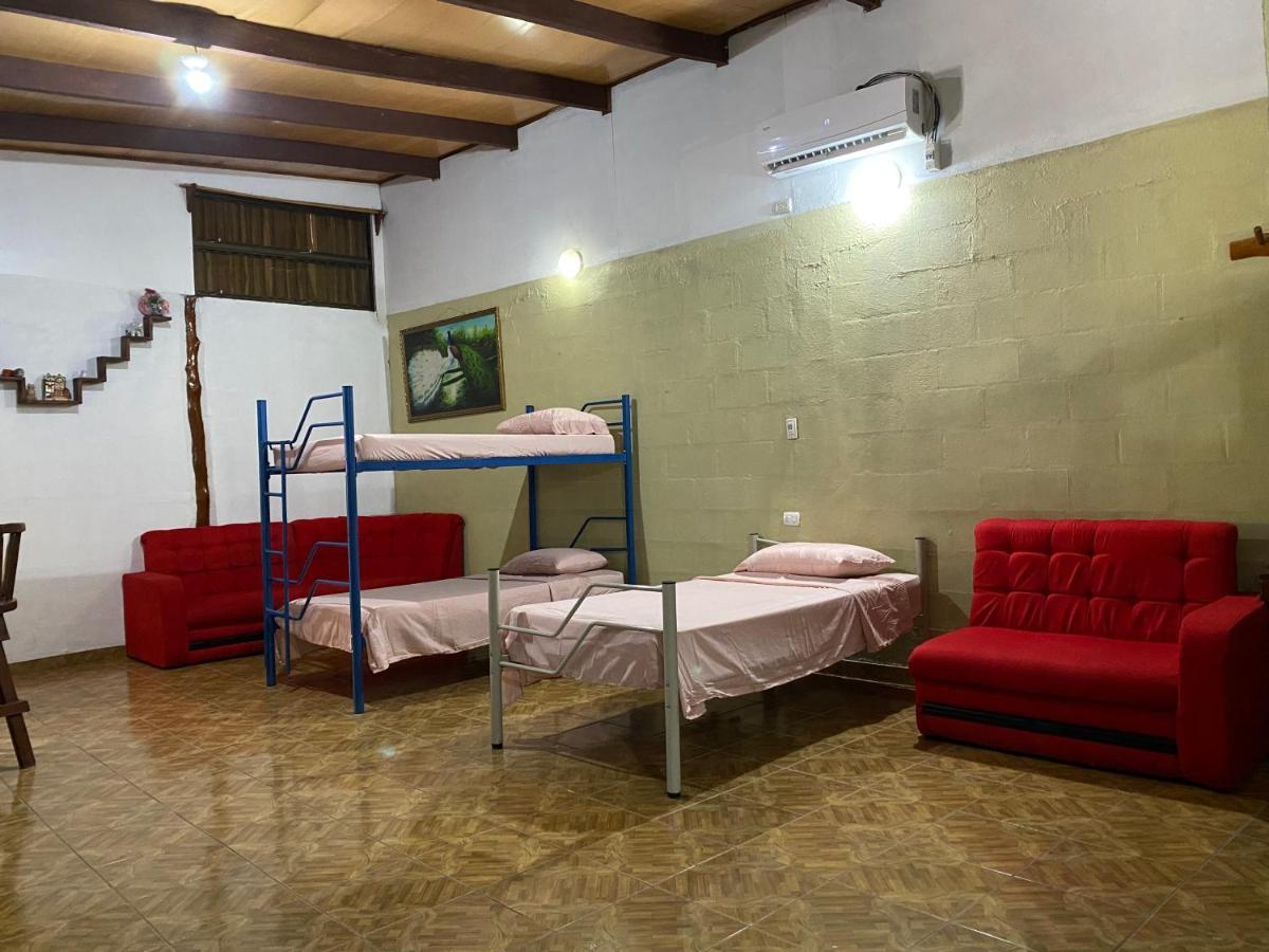 Mauras Tropical Mini Hostel & Tours Paquera Exterior photo
