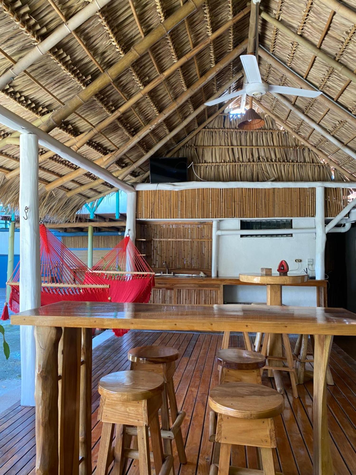 Mauras Tropical Mini Hostel & Tours Paquera Exterior photo