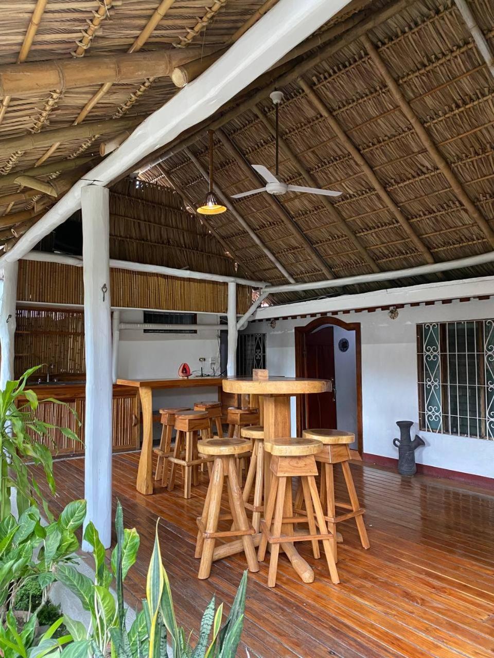 Mauras Tropical Mini Hostel & Tours Paquera Exterior photo