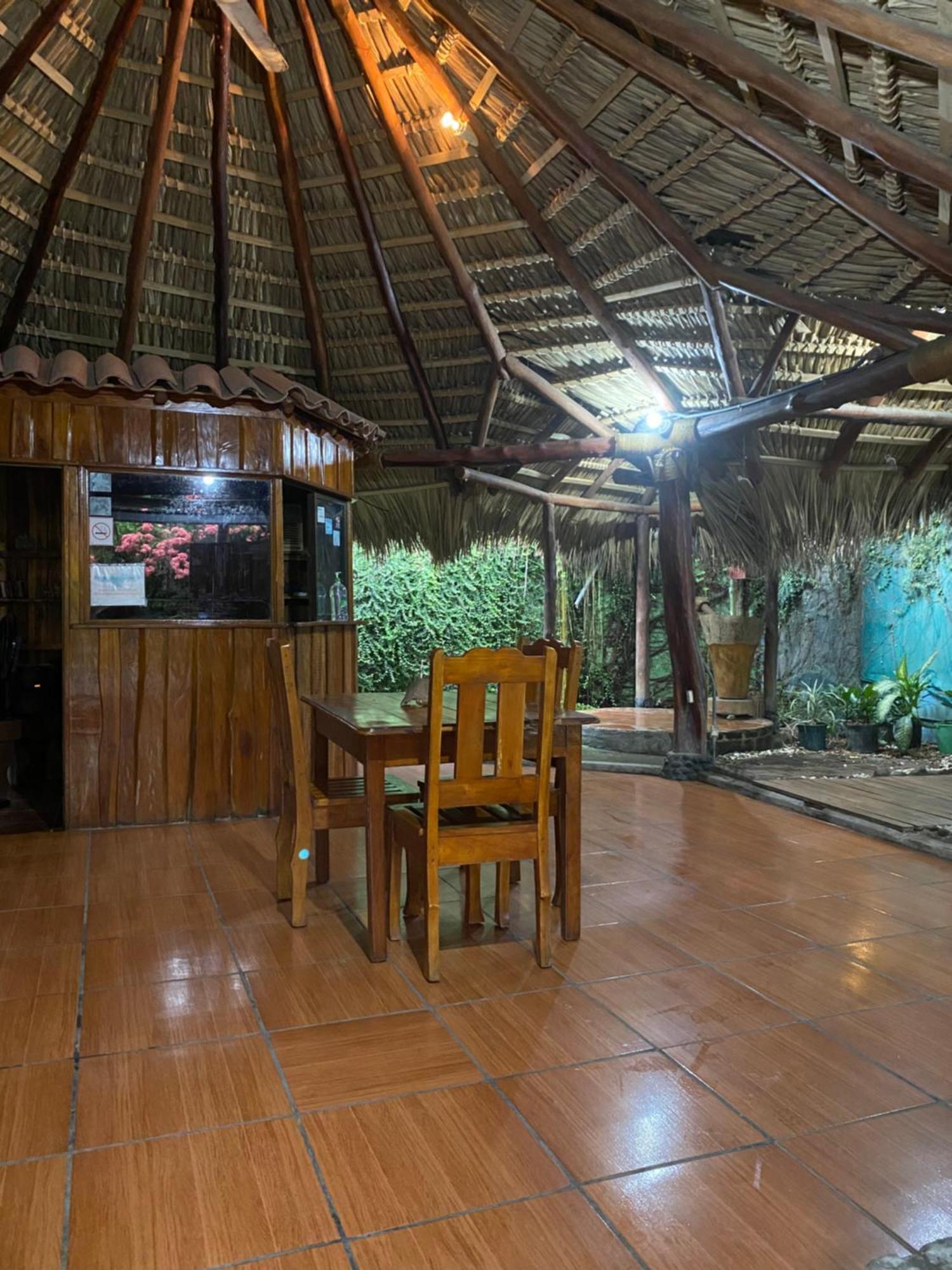 Mauras Tropical Mini Hostel & Tours Paquera Exterior photo