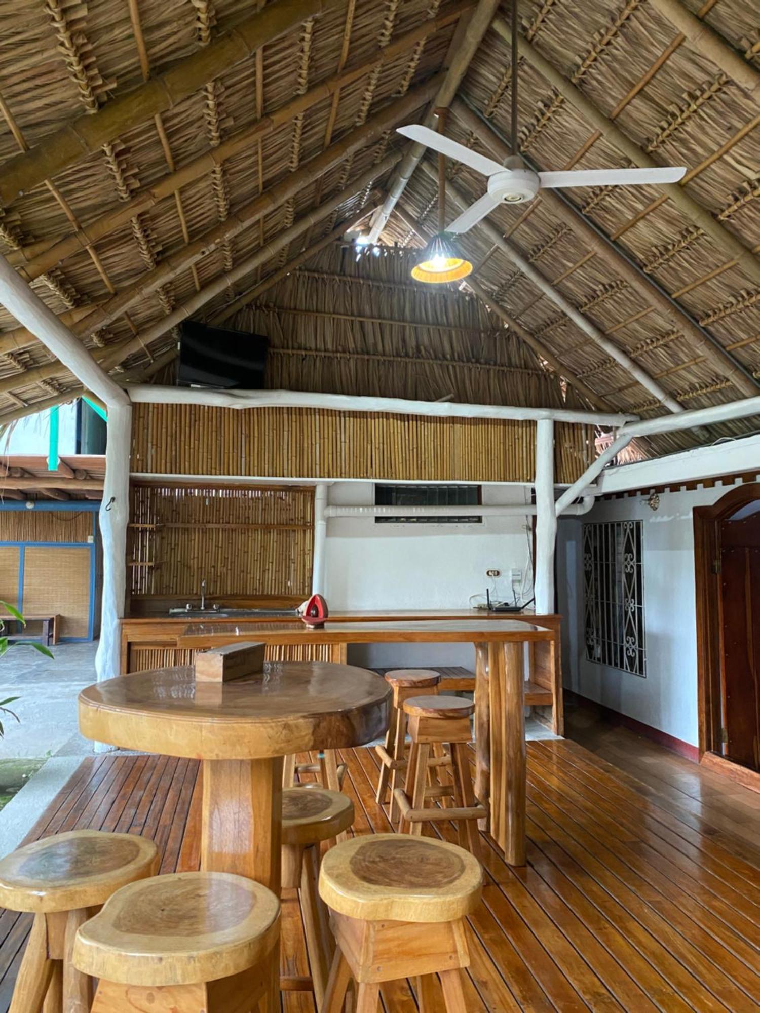 Mauras Tropical Mini Hostel & Tours Paquera Exterior photo